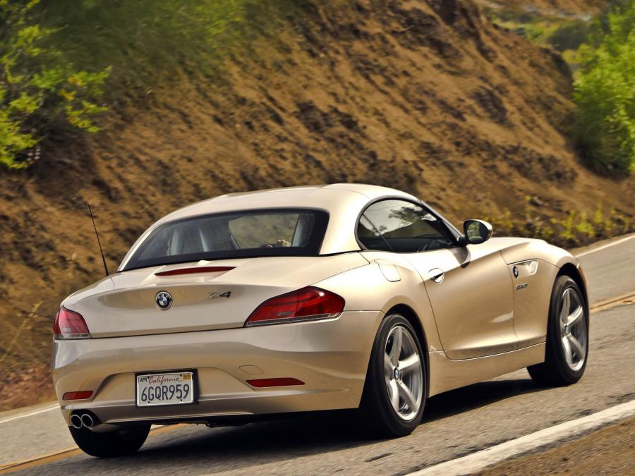  BMW Z4 sDrive 3.0i 2009 года  (US) (фото 6 из 9)